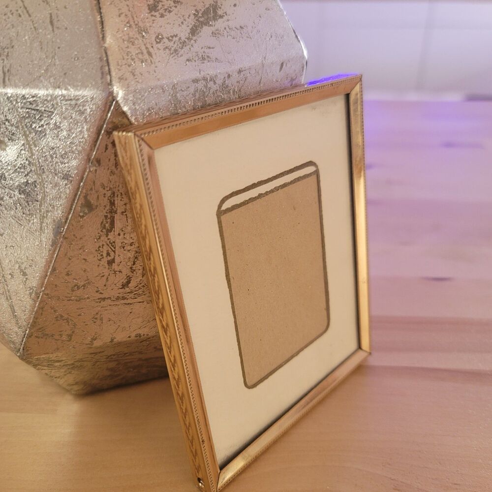 Vintage 70s 80s Brass Gold Tone Metal 4 in X 5 in Picture Single Photo Frame